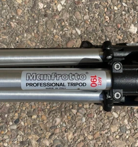 Manfrotto Art 190 Aluminium 3-Section Tripod MADE IN ITALY - Picture 1 of 7