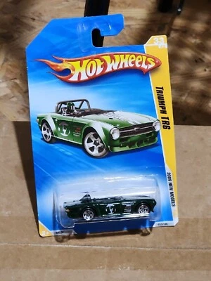 2009 Hot Wheels #33 New Models 33/42 TRIUMPH TR6 Green Variation w/Chrome - Image 1 of 4