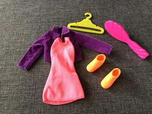 Barbie Doll Clothes And Accessories Lot-U7 All Neon Bright Colors - Picture 1 of 7