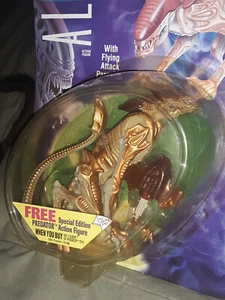 ALIENS - PANTHER ALIEN 1993 KENNER - Picture 1 of 5