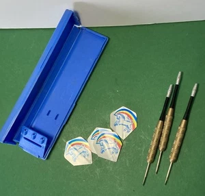 Vintage Unicorn Darts 3 Of Original Plastic Box Rainbow Design - Picture 1 of 6