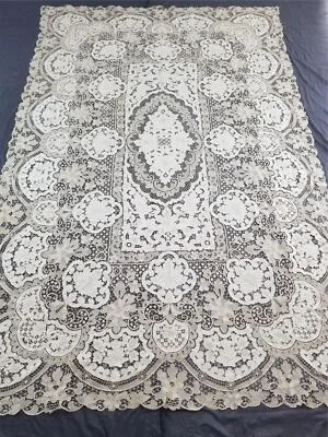 Vintage Point De Venice Needle Lace Banquet Tablecloth 252x165cm  - Image 1 of 4