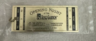 1995 PORTLAND BLAZERS NOITE DE ABERTURA @ ROSE GARDEN TICKET MILLER Cerveja CHAVEIRO. - Imagem 1 de 2