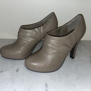 Scarpe stile stivaletti con tacco Madden ragazza donna tortora taglia 5,5 - Foto 1 di 11
