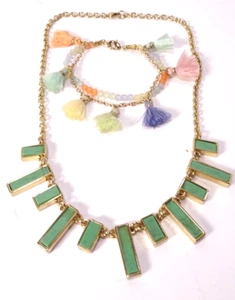 Anthropologie Damen Rechteck Emaille Grün Stein Halskette und Fransen Armband - Bild 1 von 4