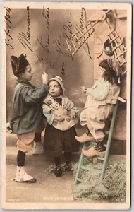 Deufs De Paques (Moulin) Children Portrait Real Photography Postcard - Picture 1 of 2