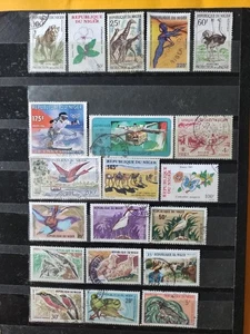 20 TIMBRES DU NIGER LOT 01082025 AOU 222 - Imagen 1 de 1