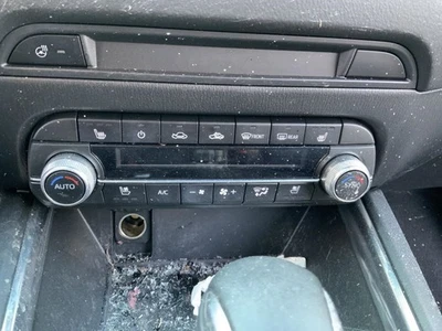 Climate Control Heat/AC OEM  ID KN0W-61-190A 19-21 MAZDA CX-5 1330992 - Image 1 of 4