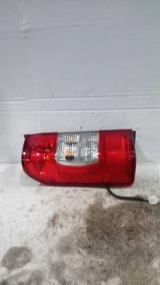 Conjunto de luz trasera izquierda Nissan NV 2500 2013 blanco OEM 290716 180 k millas Foto 1 de 4