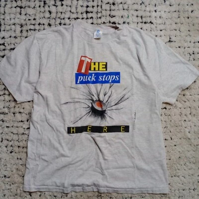 Camisa De Colección The Puck Stops Here 2XL Gris Belton Johnson Signatures Hockey 1992 Foto 1 de 4