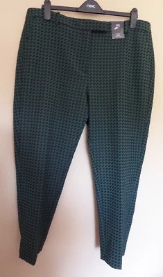 New! M&S Marks & Spencer UK20R US16R green/black slim fit ankle grazer trousers - Image 1 of 4