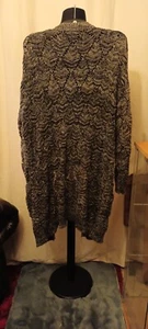 3/4 Long . full Sleeve Cardigan. Size Xl. - Picture 1 of 3