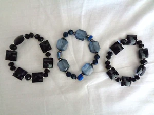 2 Black & 1 Blue 3 Bangle Faceted Bracelets (#6279) - Foto 1 di 5