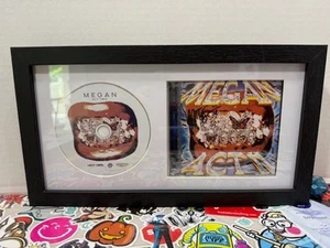 Megan Thee Stallion The Act II signed handsigniert CD gerahmt - Bild 1 von 4