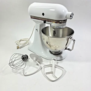 KitchenAid Model RRK90 4.5QT 6 Speed Mixer W/ Attachments Works - Picture 1 of 21