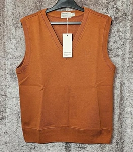 Margaret Howell Fred Perry Loopback in cotone chiaro - arancione bruciato. Canotta scollo a V - Foto 1 di 12