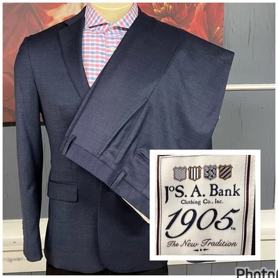 Traje Jos A Bank Para Hombres 36S Corto Calce Ajustado Mezcla de Lana Pantalones Elásticos 32x29 Azul Marino Foto 1 de 4