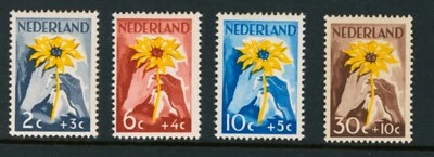 Estampillas de Países Bajos - 1949 - Sin usar - Conjunto semi-postal de Cruz Roja e Indonesia Foto 1 de 2