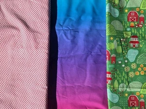 Konvolut Stoffpaket 3 jugendliche Launendrucke Stücke/Reste insgesamt 8 Yards - Bild 1 von 5