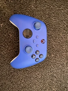 Microsoft Xbox One Wireless Blue Broken, Won’t Turn On - Picture 1 of 3