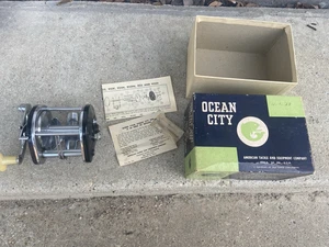 VINTAGE OCEAN CITY TOPSAIL 923 LEVEL WIND REEL W/BOX, PAPERS, ETC - Picture 1 of 15