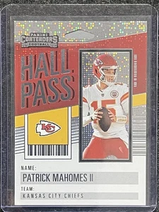 2023 Panini Contenders #18 Patrick Mahomes II Hall Pass Silver Chiefs - Bild 1 von 2
