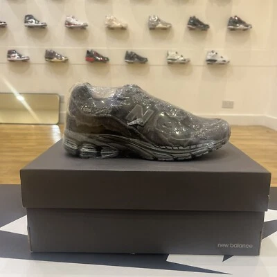 New Balance 2002r Protection Pack Phantom - UK 7 - Image 1 of 4