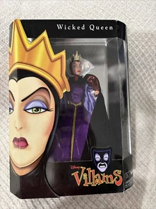 Disney Villains Wicked Queen - Snow White Evil Queen Doll NIB - Theme Park Excl. - Picture 1 of 6