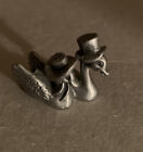 Figurine miniature canards en étain avec chapeaux 1/2”