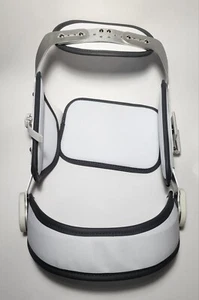 Hyperextension Rückenstütze Orthese Wegfahrsperre Post Operation Stabilisator - Bild 1 von 4