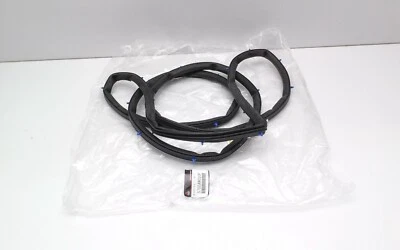 Mitsubishi Outlander 2022-2024 puerta resistente al clima derecha OEM 5755AW020P nuevo Foto 1 de 4