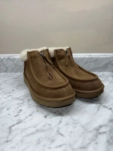 UGG Funkette Damenstiefel, Größe 7 - Kastanie - Bild 1 von 6