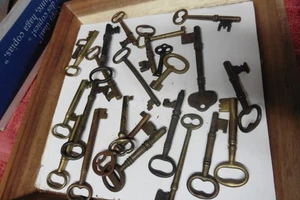 24 apx Antique Skeleton keys 1-3" cabinets drawers doors lock flat ALL brass - Picture 1 of 4