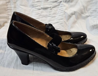 Tacones Mary Jane Euro Soft by Sofft de cuero negro punta cerrada sin cordones talla 7M Foto 1 de 4