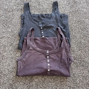 LOT Aerie Tank tops Size Medium - Picture 1 of 3