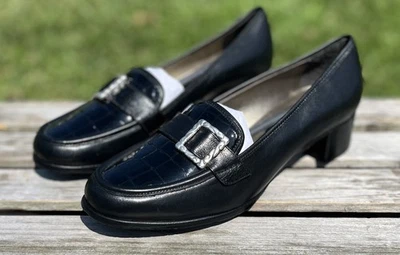 Zapatos Brighton Mujer Talla 7M Negro Mocasines Hebilla Tacón Cocodrilo Cuero Repujado Foto 1 de 4