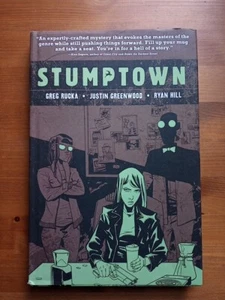 Stumptown Band 4 - Greg Rucka Justin Greenwood Ryan Hill - Bild 1 von 11