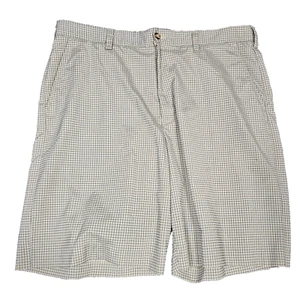IZOD Golf Men’s Shorts Size 36 Checkered Plaid Green/Tan - Picture 1 of 6