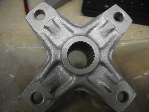 NOS K&S Radnabe 1983-1985 Honda ATC200X 50-1363 - Bild 1 von 3