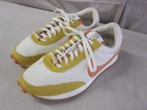 Nike Dbreak SE Sun Club Sail Hot Curry Women Casual Lifestyle Size 8 DM7605-101 - Picture 1 of 13