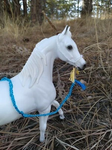 Breyer custom traditional arabian halter and lead blue white - Picture 1 of 1