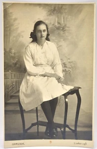 Antique - Early 1900's RPPC - Real Photo Postcard - Woman Posing/Garlick/Table - Picture 1 of 2
