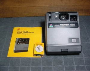 1984 COLLECTIBLE Kodak Trimprint 920 Vintage Instant Camera Book/Strap Display - Picture 1 of 9