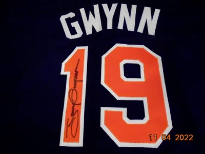 TONY GWYNN Signed Padres Baseball Jersey -JSA Authenticated - Image 1 of 4