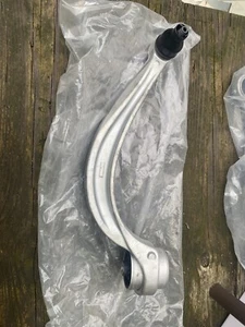 Front Left Lower Rearward Control Arm w/ Ball Joint for Audi Q7 A8 Quattro SQ7 - Picture 1 of 3