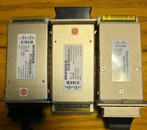 Modulo ricetrasmettitore Cisco X2-10GB-SR Cisco 10GbE SR Cisco 10-2205-03 lotto di 3 - Foto 1 di 2