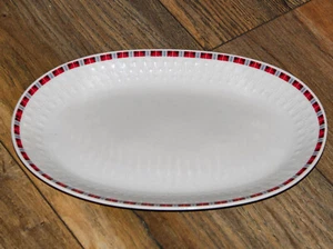 Mitterteich Bavaria Servierplatte weiß Relief rot kariert * Vintage * - Bild 1 von 2