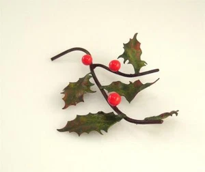 Reibestein Wiener VIENNA BRONZE Flower Branch HOLLY PLANT III Cold Painted Brass - Picture 1 of 12