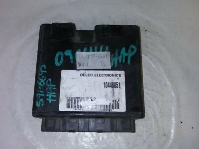 10448851 Oldsmobile Intrigue 2002 bcm body control module - Image 1 of 4