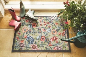 Hug Rug (Garden Multi Floral 2) Dirt Trapper Door Mat Machine Washable 50x75cm - Picture 1 of 6